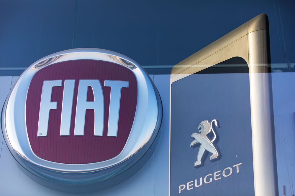 Fiat and Peugeot Turn to Small Firms for Car Deal Bloomberg