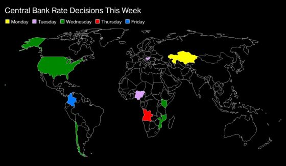 Fed Takes U.S. Fiscal Temperature in New Era of Biden: Eco Week