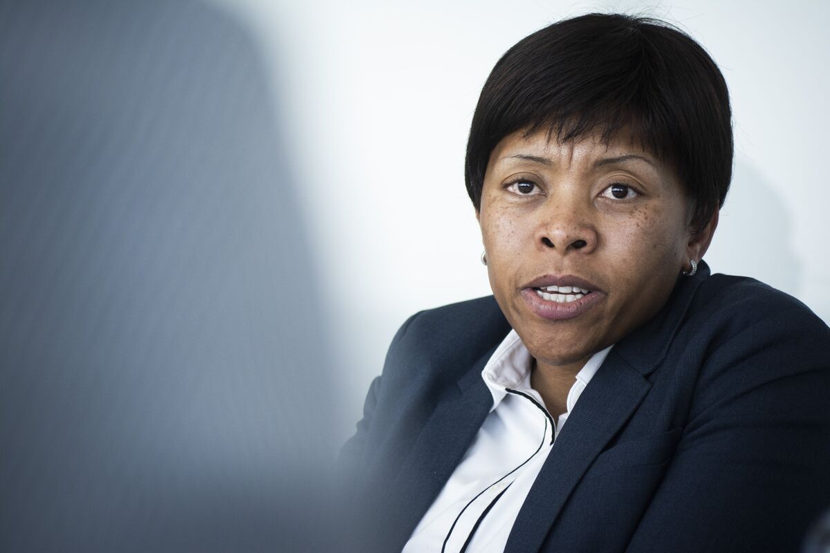 South African Central Bank Sees Too Many Risks to Say Rate Hikes Are Done