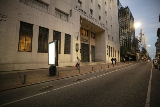 Uruguay Stock Exchange Mulls Sale of Montevideo Headquarters