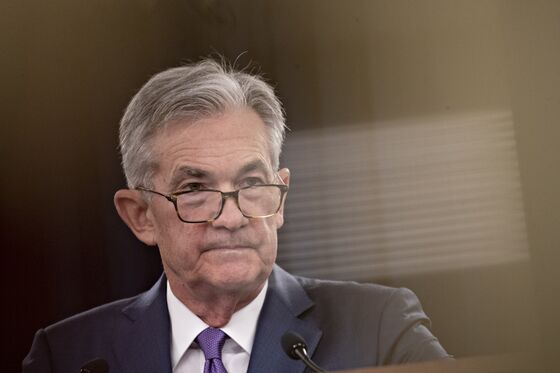 White House Team Weighing Fed Sees No Issue With Powell Trades