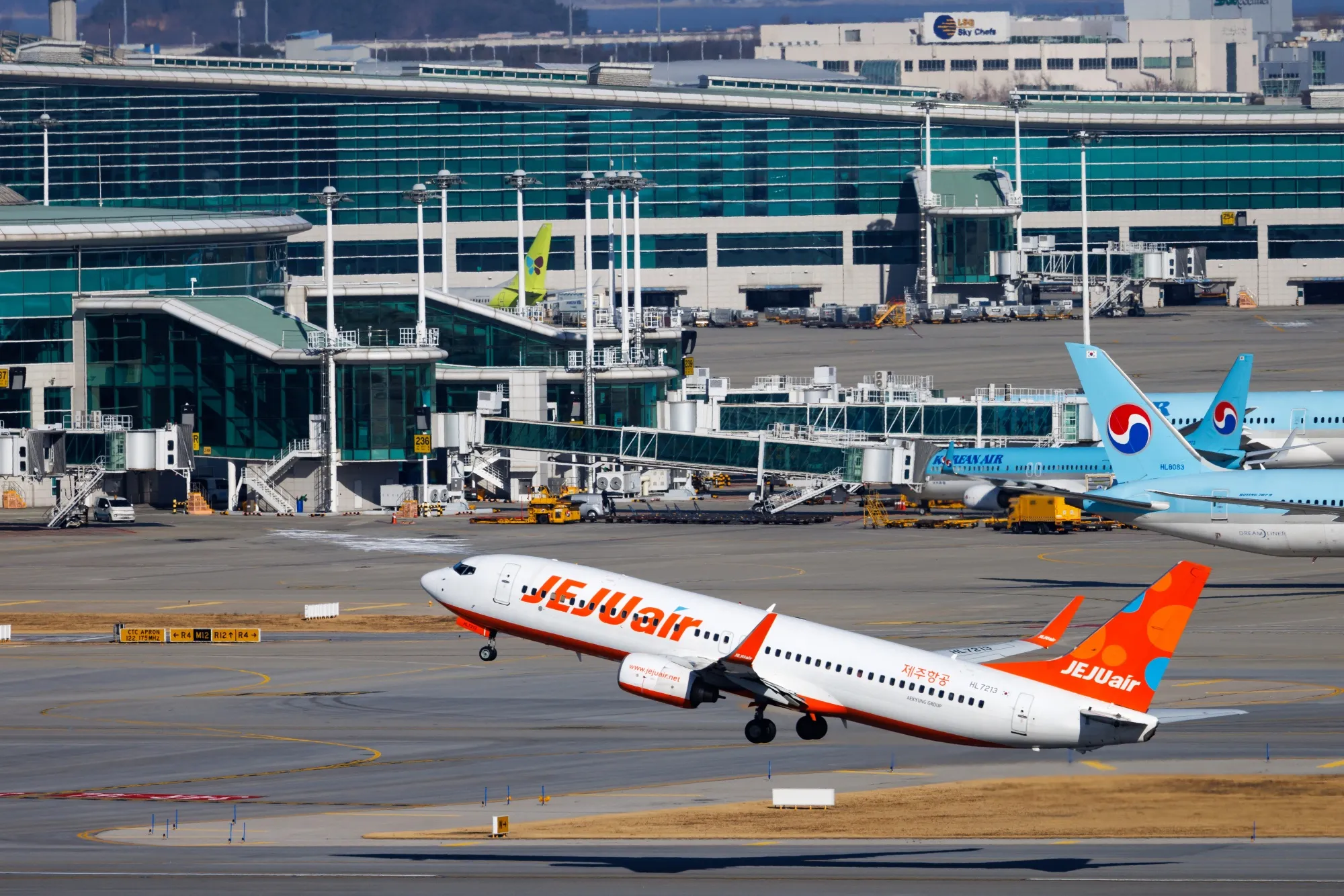 Jeju Air will lower its flight hours to an average 12.8 hours per plane per day from 14 hours now.