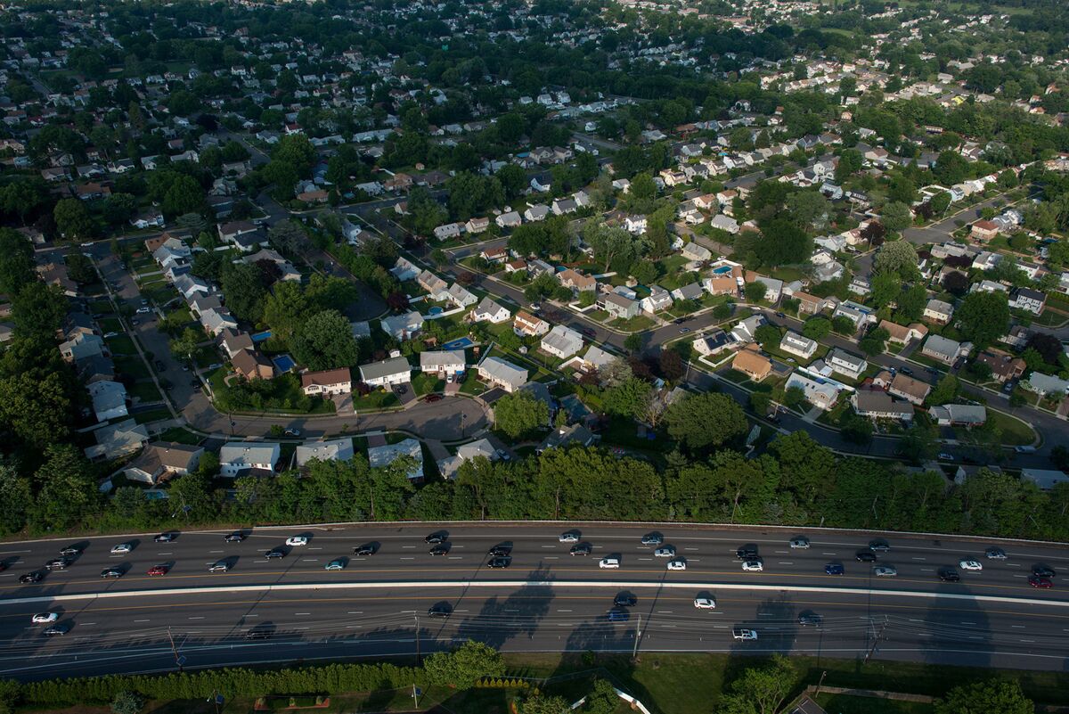 New York Housing Prices in Westchester, Long Island, On Decline Bloomberg
