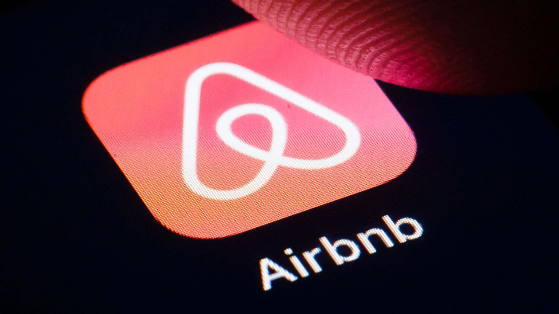 watch-airbnb-ceo-opens-up-about-company-s-future-after-pandemic