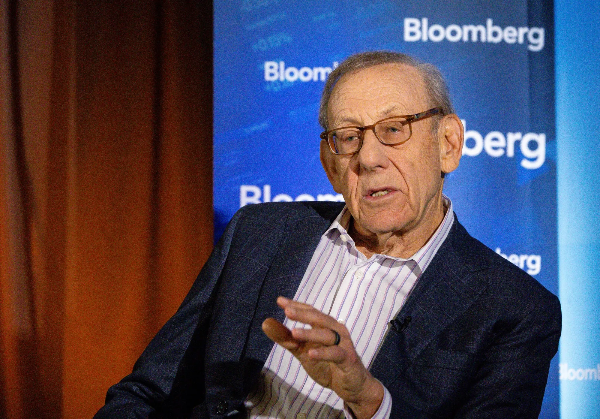 Dueño de Miami Dolphins de la NFL recibe ofertas cercanas a US$15.000  millones - Bloomberg