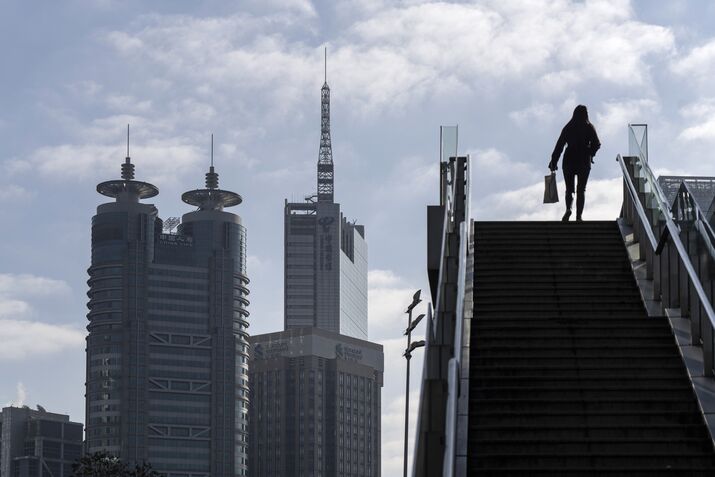 General Economy In Shanghai As Xi Says China's 2024 GDP Growth Set to Hit Target of Around 5%