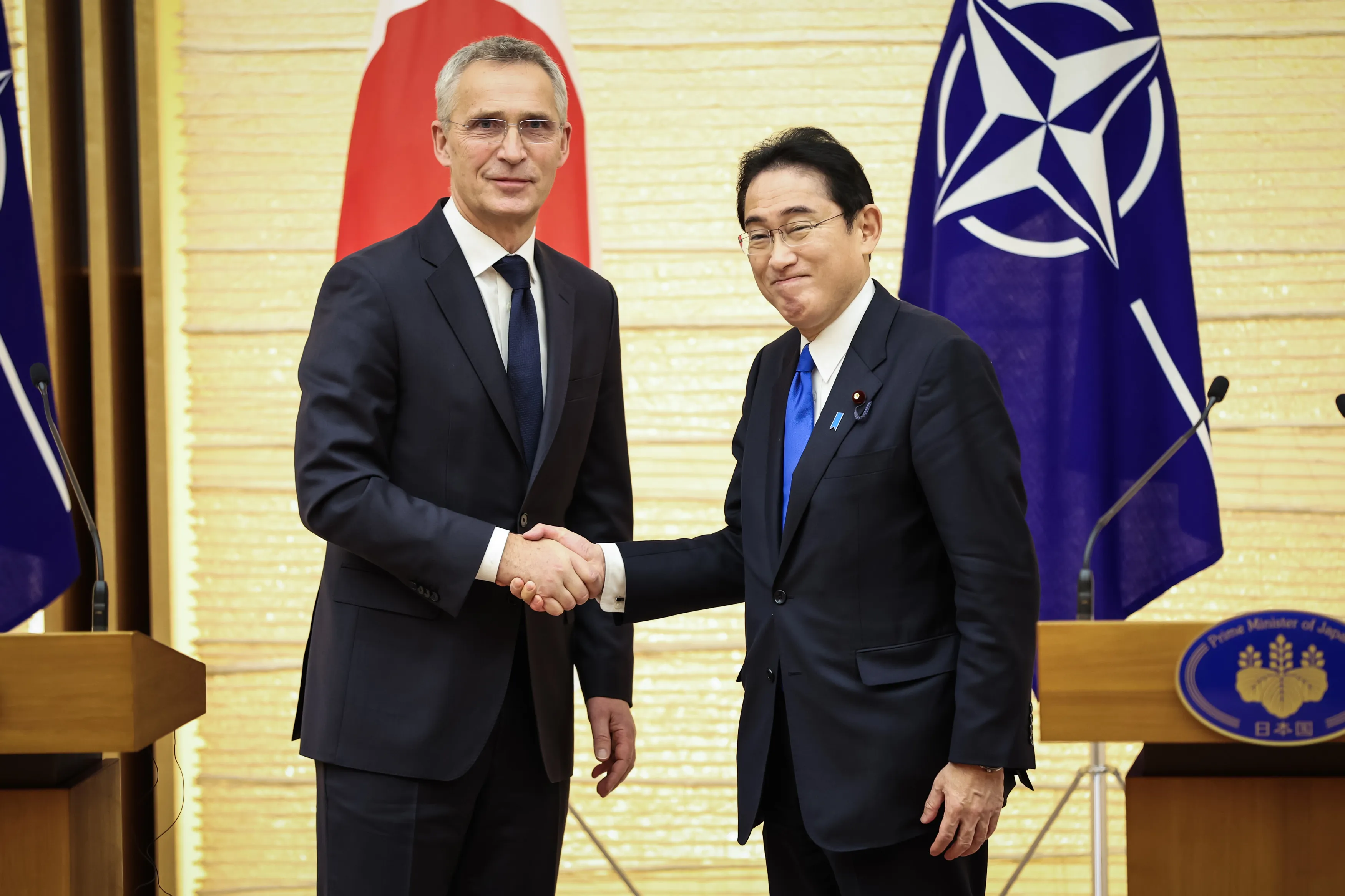 Jens Stoltenberg, left, and Fumio Kishida in Tokyo on Jan. 31.