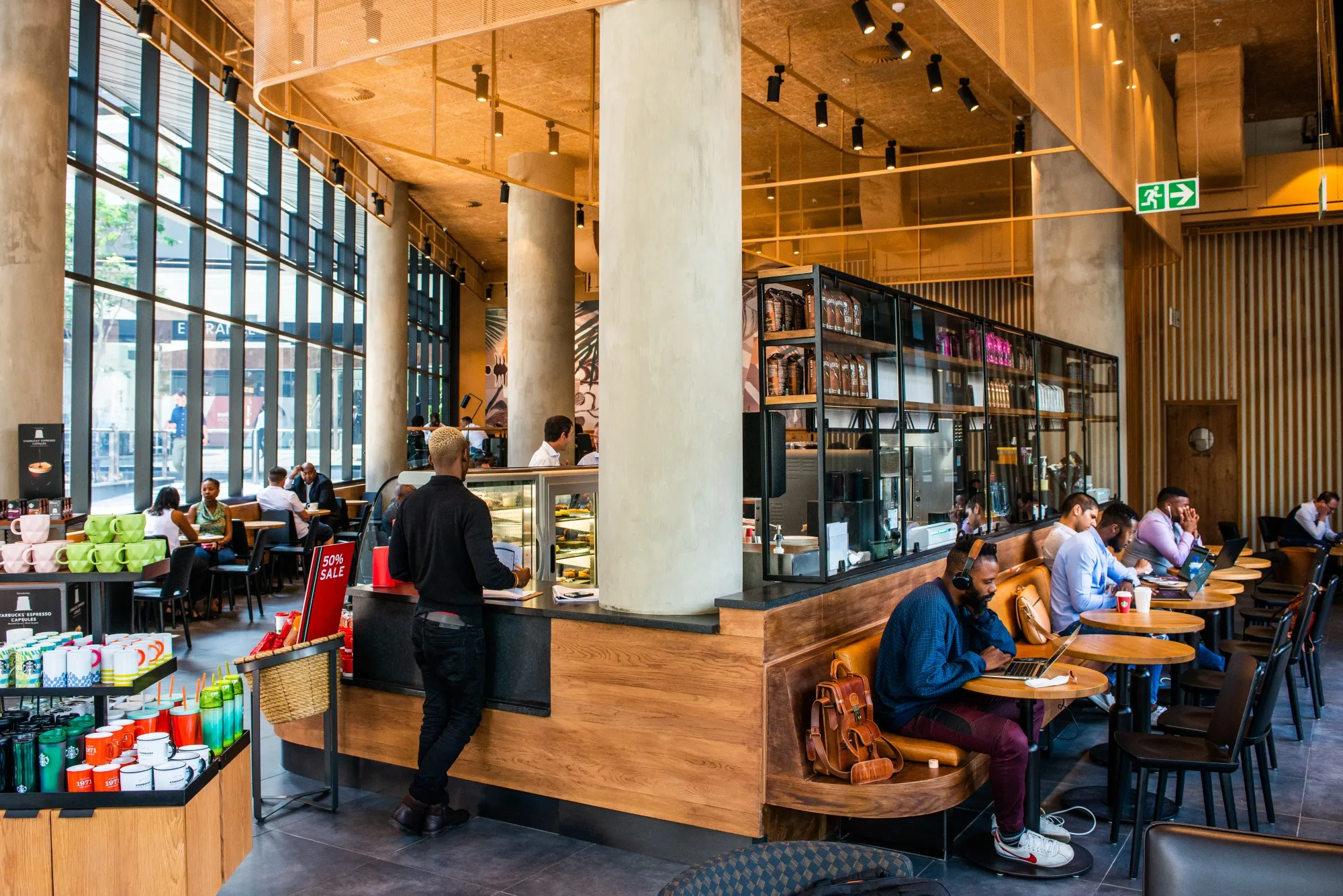 Starbucks Corp. Cafe As Growth Remains Sluggish