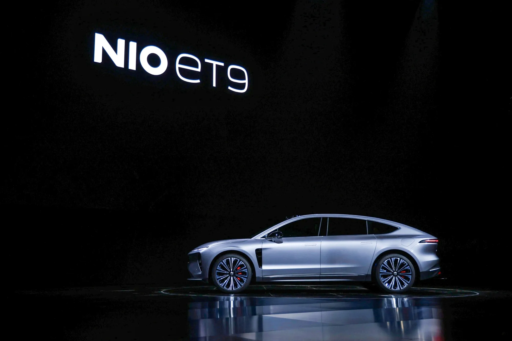 Nio sedan launch hotsell