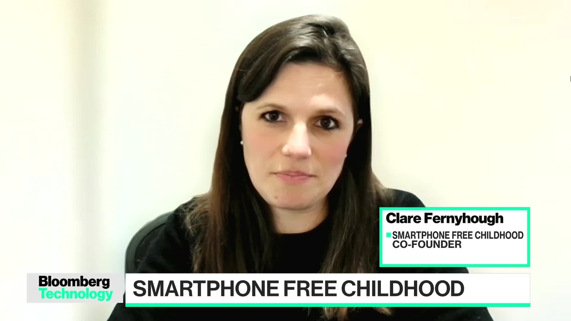 Watch The Anti-Smartphone Movement That Started on WhatsApp - Bloomberg