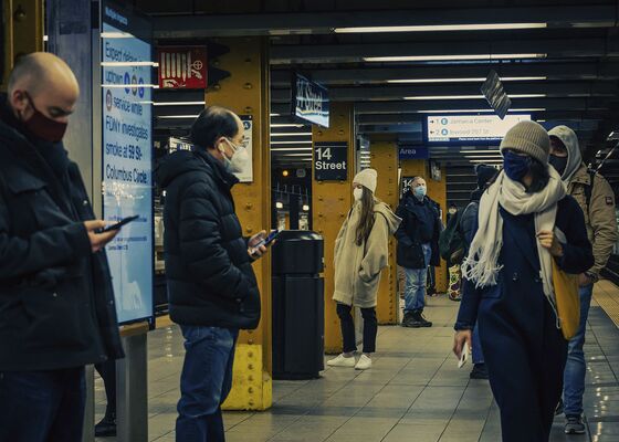 To Save the New York Subway, Send in the Crowds