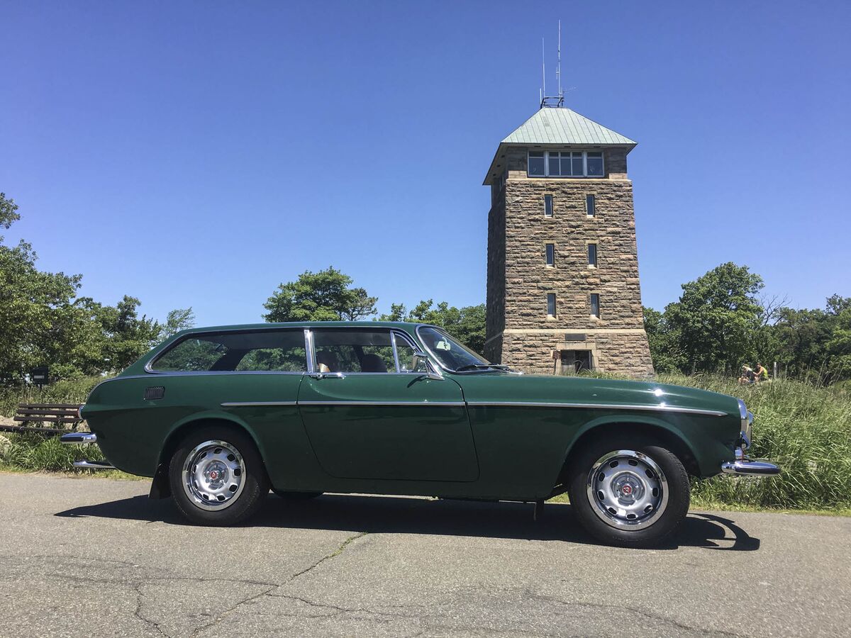 The Retro Volvo Everyone Forgot Could Be The Best One To Buy Now