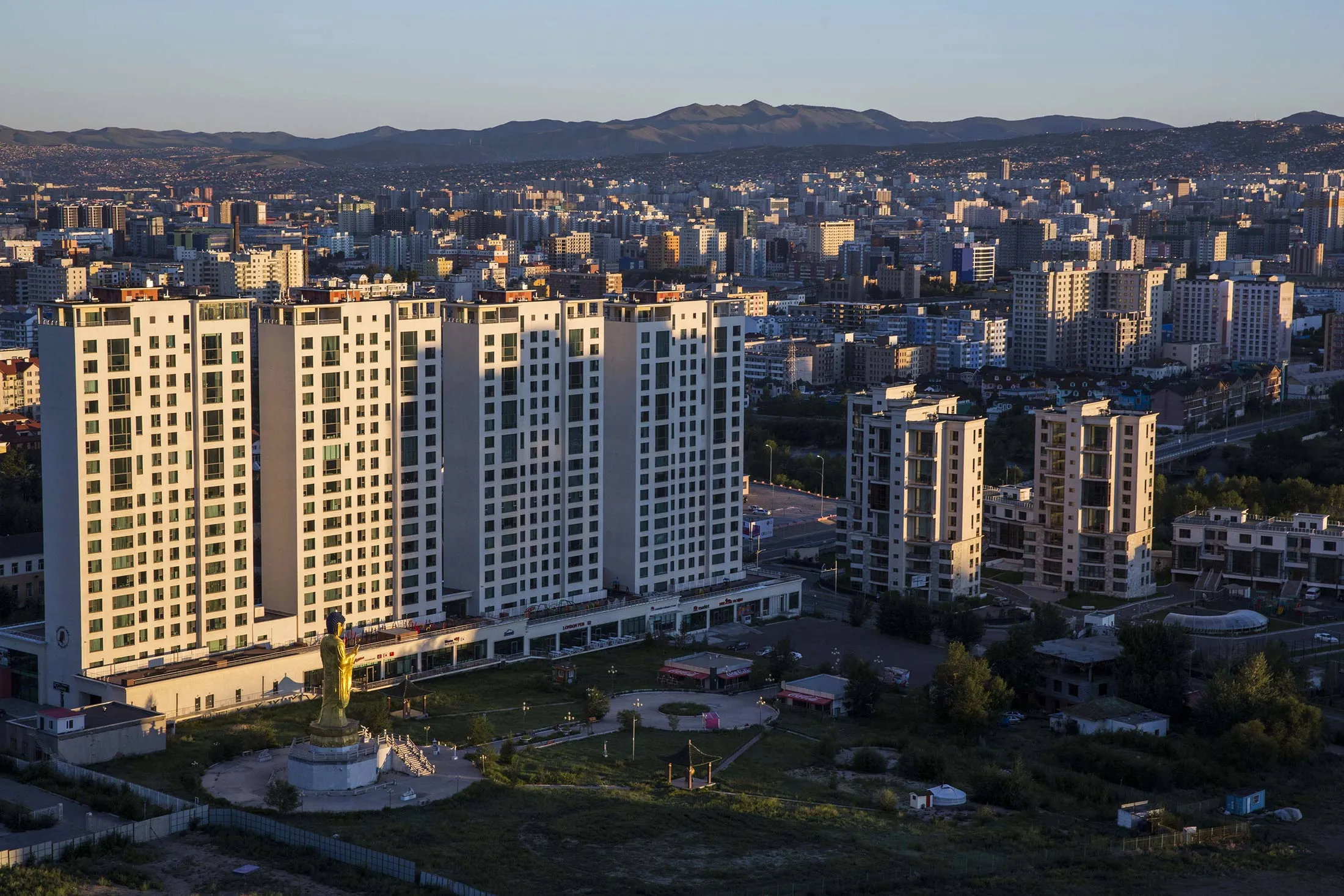1470864778_Mongolia