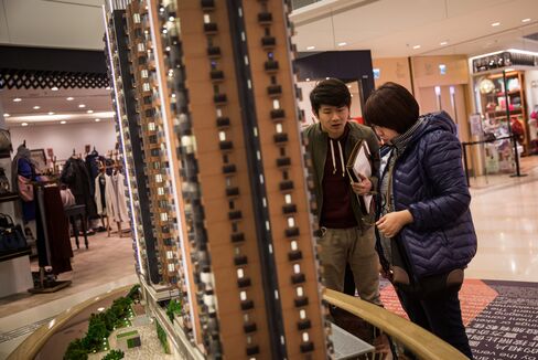 Young Immigrants Fuel Hong Kong's Home Shortage as Prices Rocket