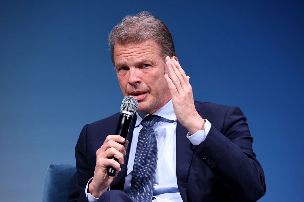 CEO Deutsche Bankcho biết các nhà giao dịch đã vượt qua 'khởi đầu khó khăn' của quý