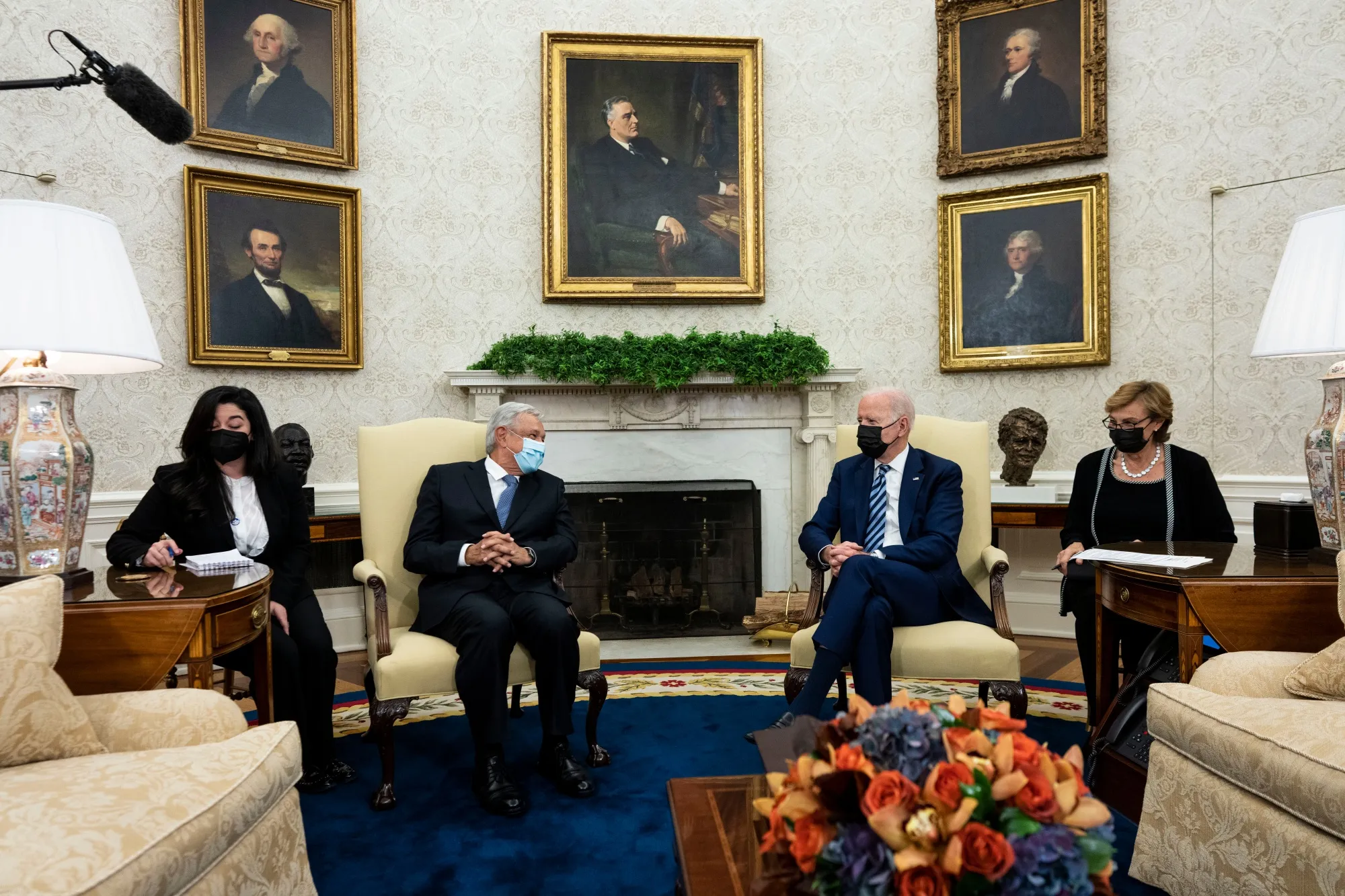 Joe Biden and Andres Manuel Lopez Obrador in the Oval Office on Nov. 18, 2021.