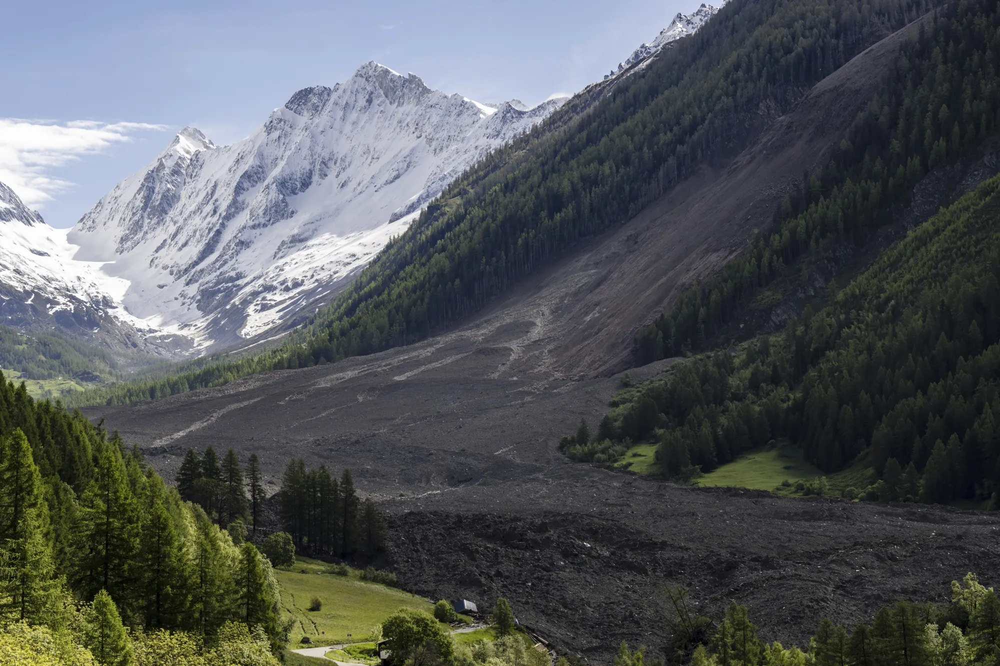 A massive debris avalanche, one day after the collapse of the Birch Glacier, May 29.