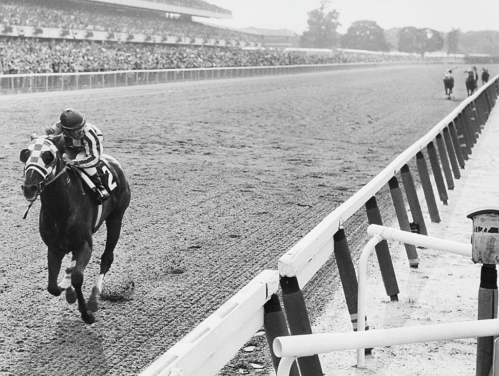 Secretariat Economy: An Unprecedented Lag Opens With the Fed - Bloomberg