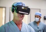 Surgeons use virtual reality to practice surgery