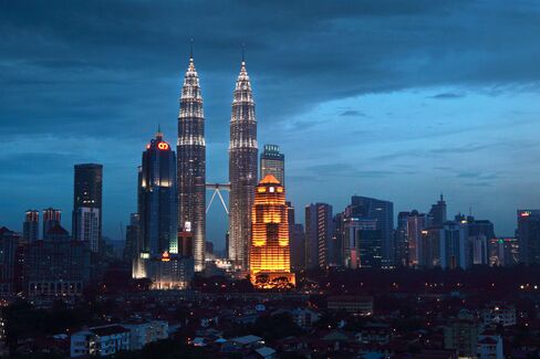 Malaysia Lobbied Canada on Petronas-Progress Bid, Documents Show