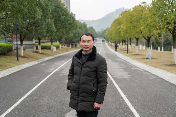China’s Secret Children Step Out of the Shadows