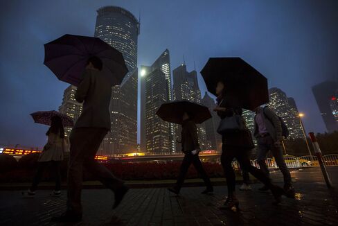 Commuters in the Pudong Business Area of Shanghai as Plenum Concludes