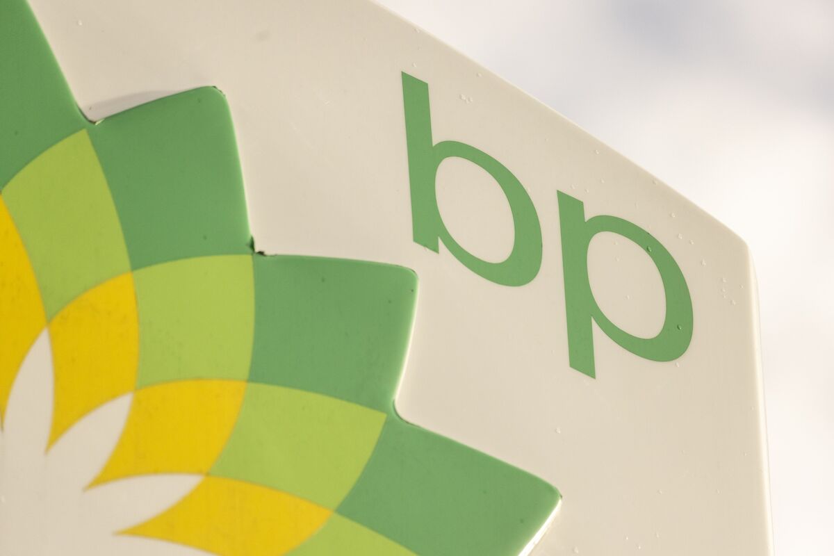 bloomberg.com - Mitchell Ferman - BP Investors Demand Proof More Oil, Gas Spending Boosts Returns