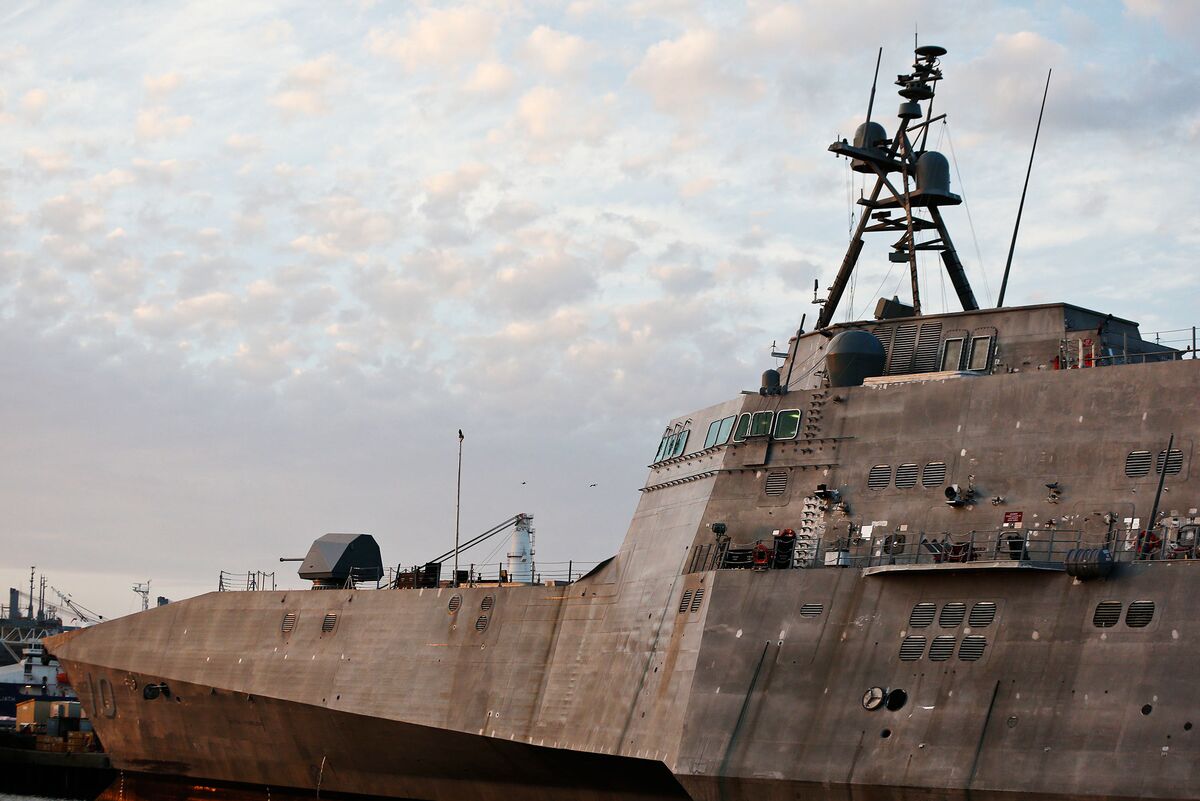 Navy to Commission USS Gabrielle Giffords Bloomberg