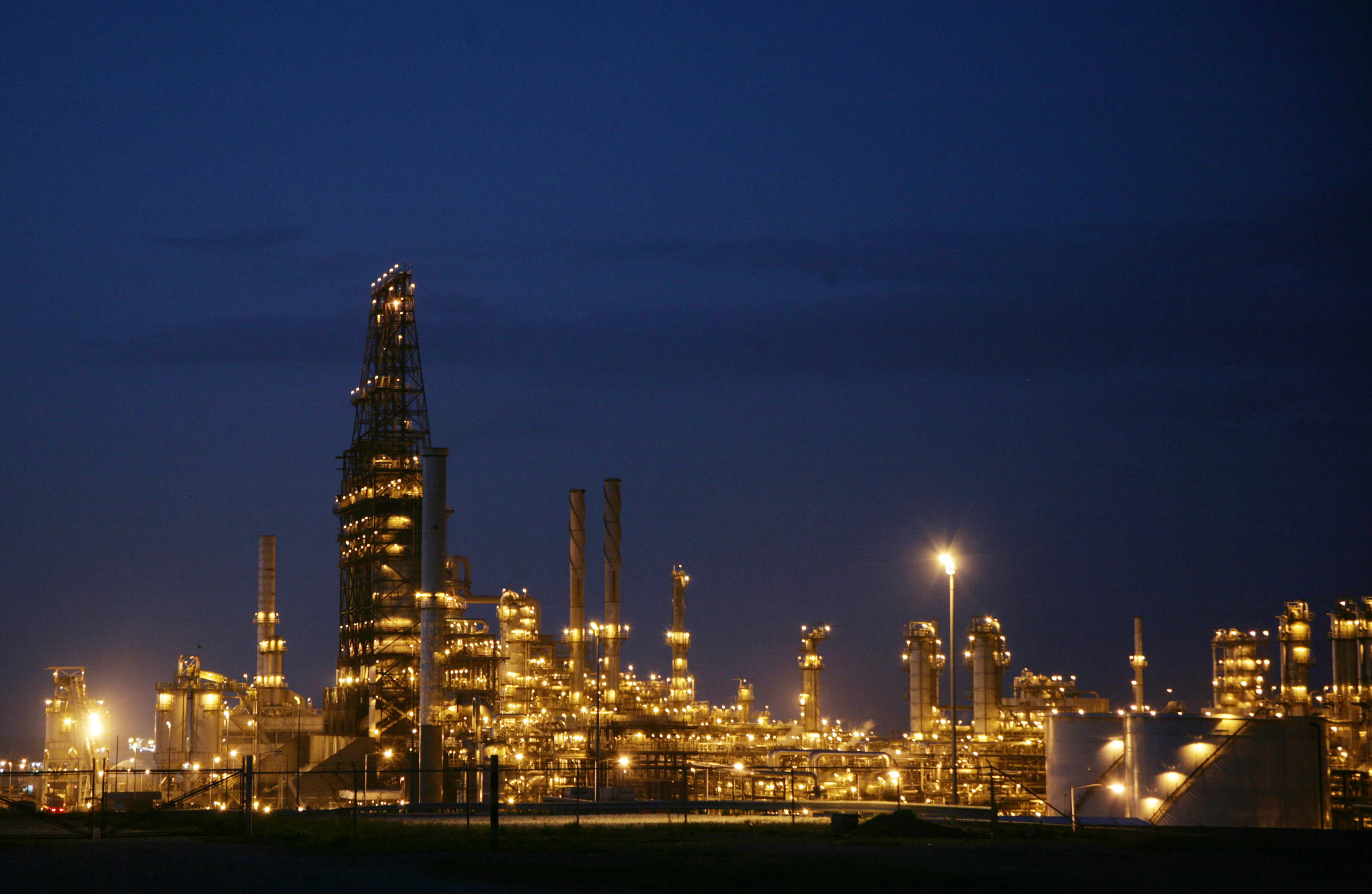 VENEZUELA OIL