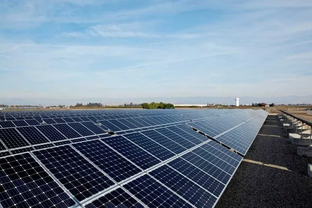 Chevron Energy Solutions solar panels in Dinuba, California