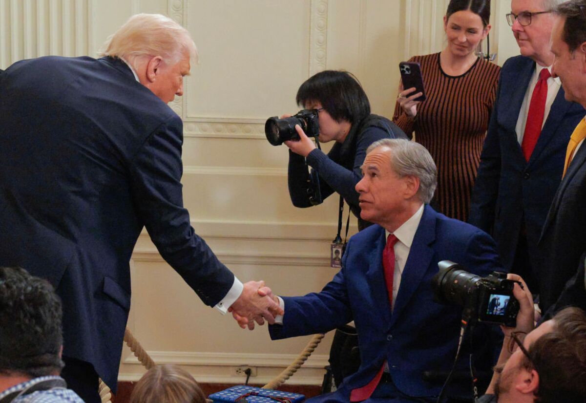 🟪"Le Riforme Elettorali di Trump: Strategia a Rischio per il Controllo della Camera"