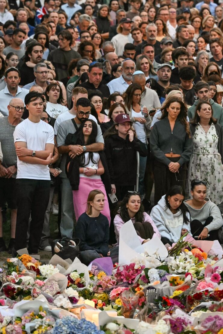 AUSTRALIA-ATTACK-BONDI