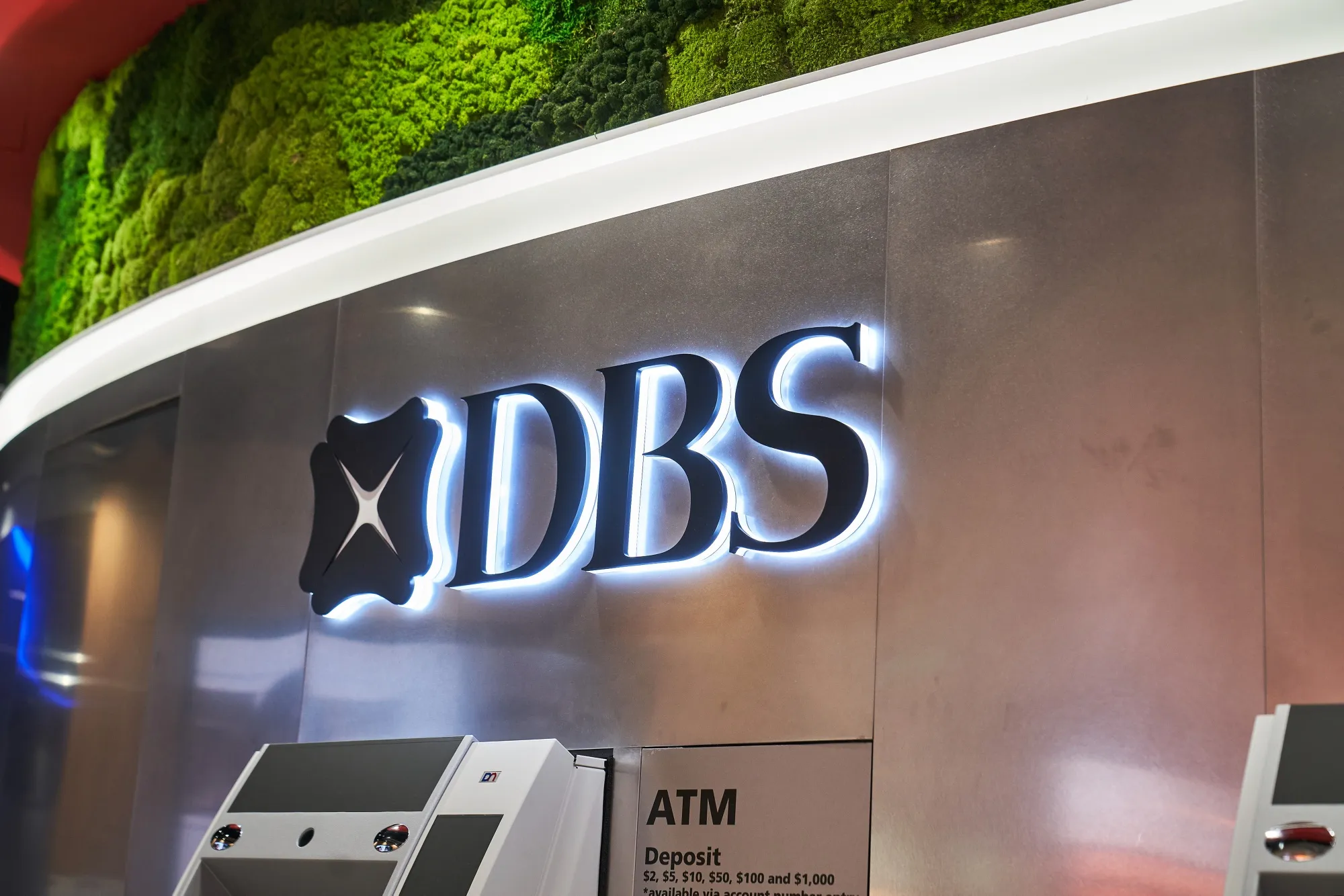 DBS CEO Casts Doubt on Retail Crypto Plan, Citing Regulators - Bloomberg