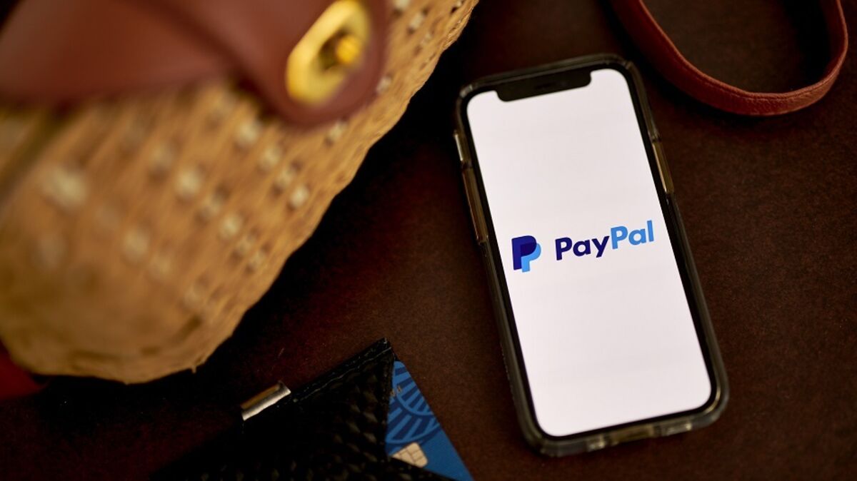PAYPAL SEES STABLECOIN GENERATING REVENUE FROM PAYMENT FLOWS