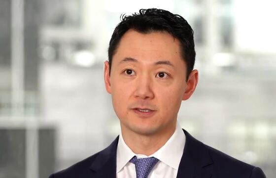 Wall Street’s Overlooked Minority Is Waiting to Be Heard