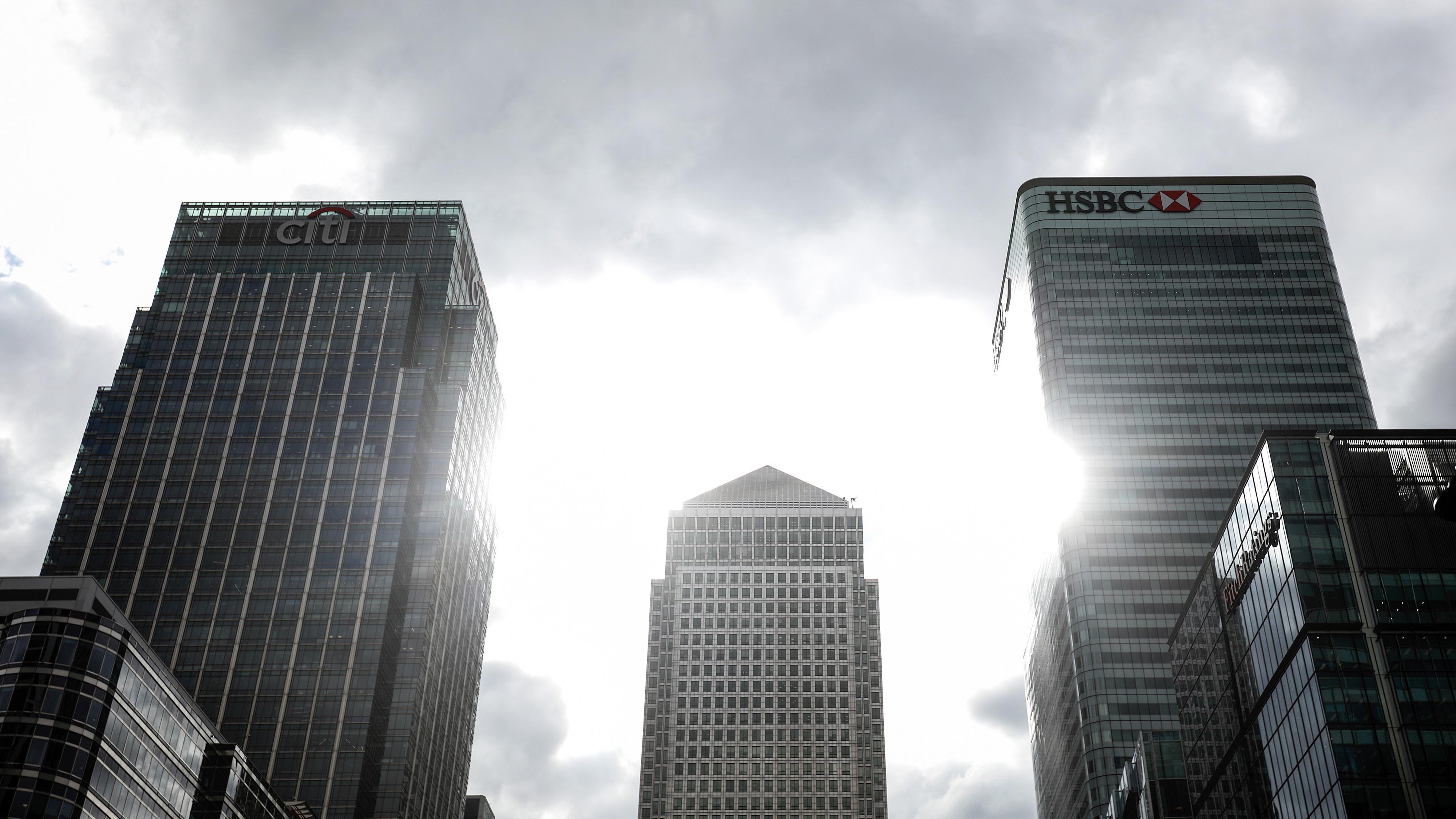 May: Financial Services of 'Huge Value' to UK Economy - Bloomberg