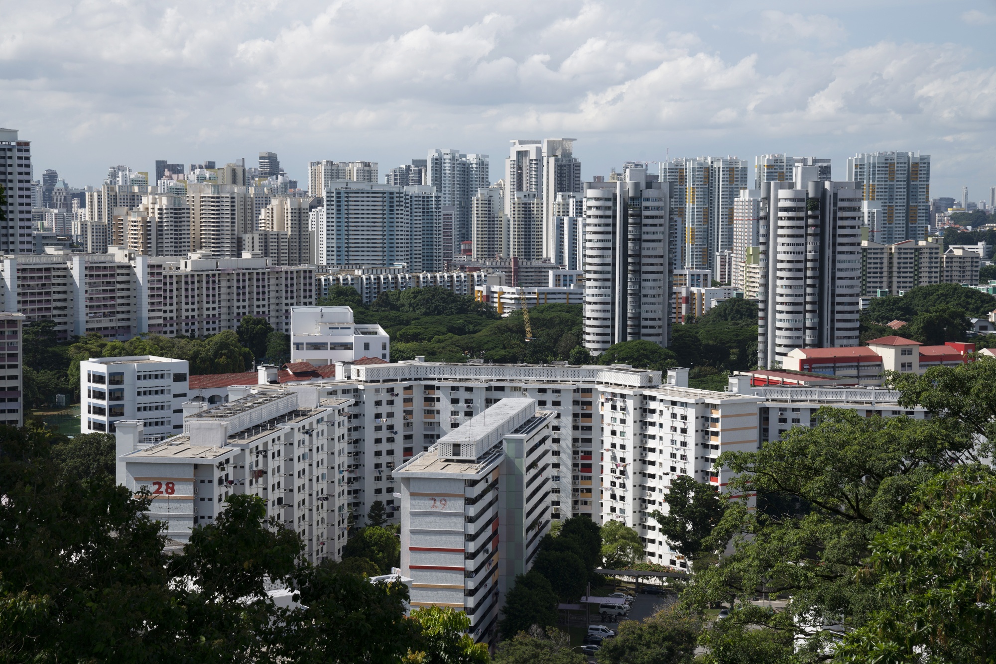 Singapore Home Sales Drop for Third Month Due to Virus Curbs - Bloomberg