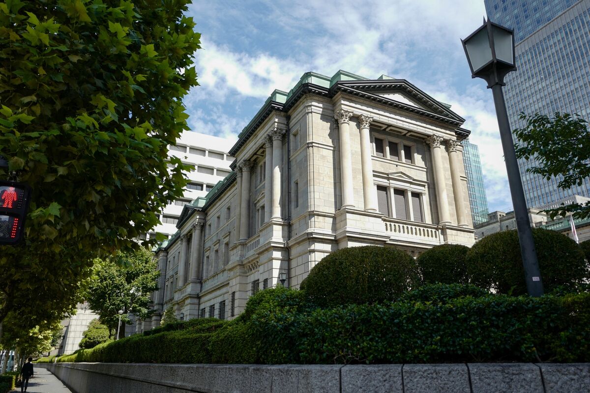 Bank of Japan’s Flexible Yield Curve Control Policy Delays Next Policy Change: Survey