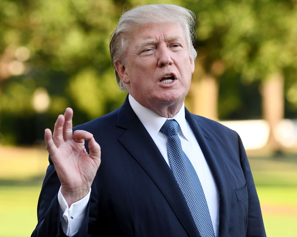 トランプ大統領 メキシコ国境の壁予算要求 ｄａｃａと引き換えに Bloomberg