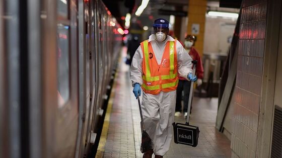 N.Y. MTA CEO Warns of Service Cuts, 7,400 Layoffs Without Aid