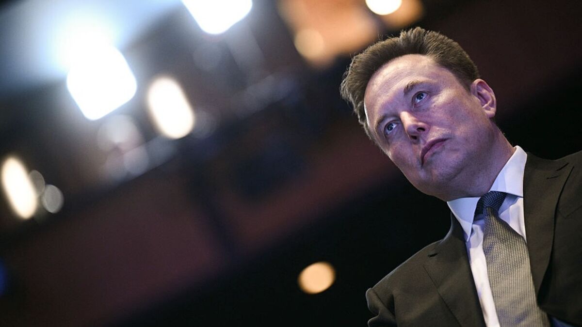 What's Musk Trying to Achieve With the SpaceX-xAI Deal?