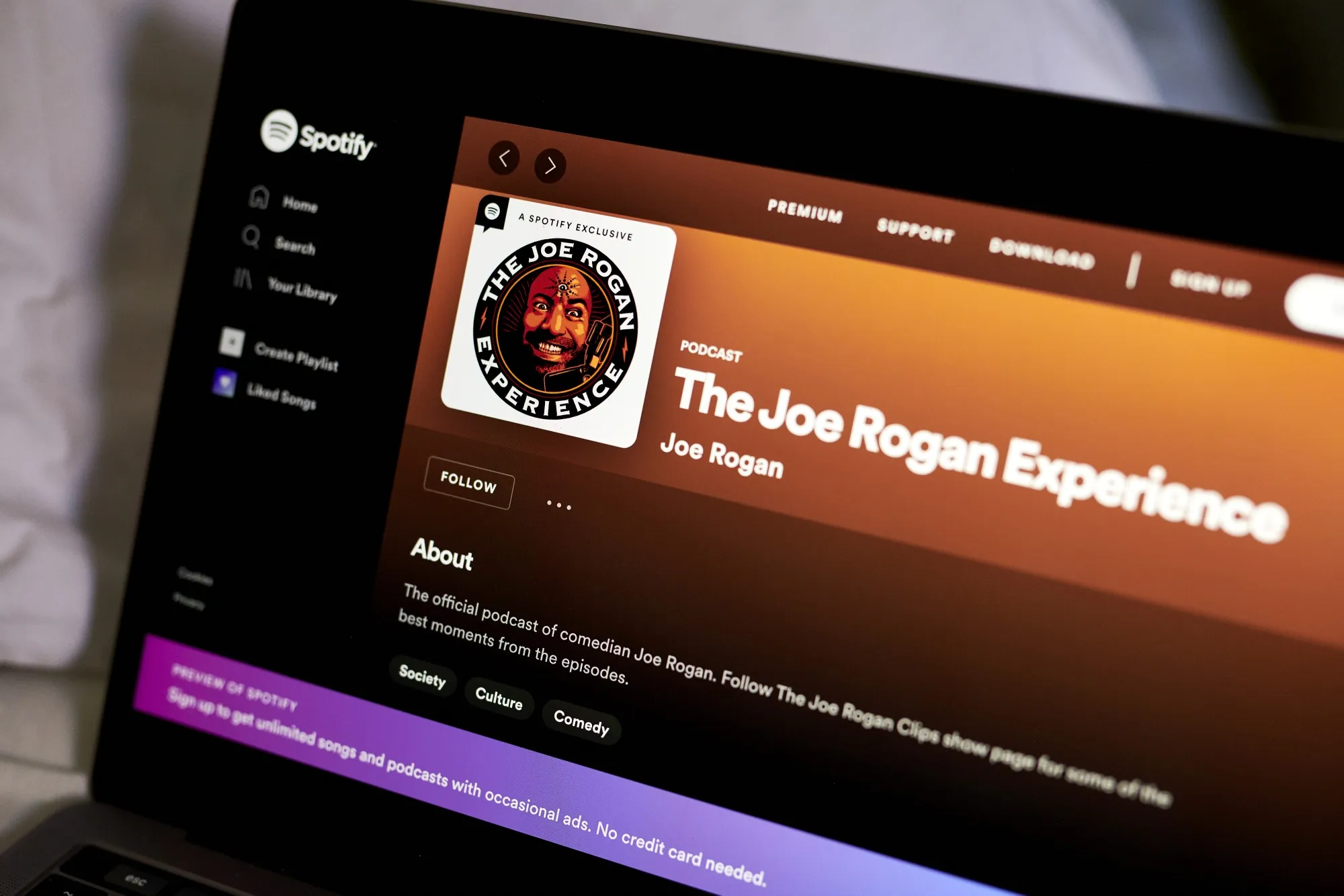 The Joe Rogan Experience Spotify website page.
