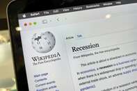 relates to Wikipedia Blocks Some Users From Editing Its ‘Recession’ Page