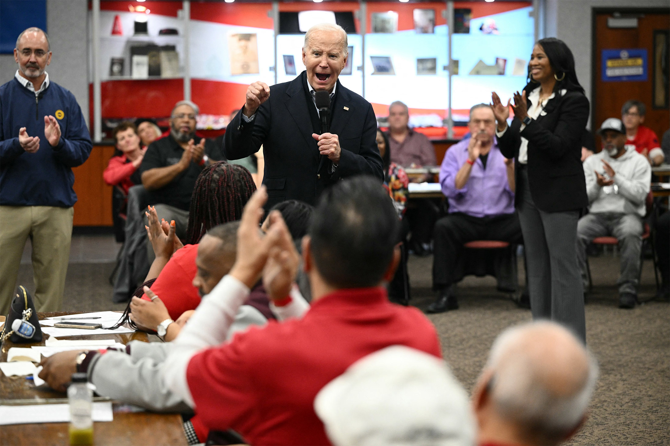 Joe Biden speaks to members of the United Auto Workers union&nbsp;in Warren, Michigan, on Thursday.