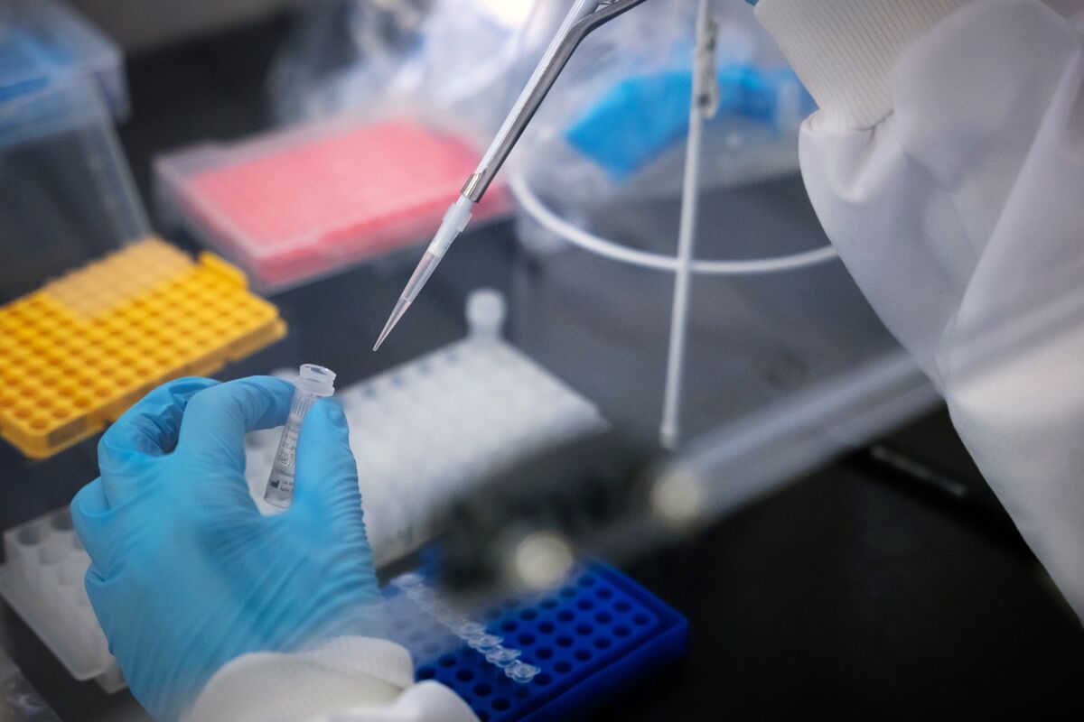 Oxford Nanopore CEO’s $1 Billion Sales Goal Sends Stock Soaring