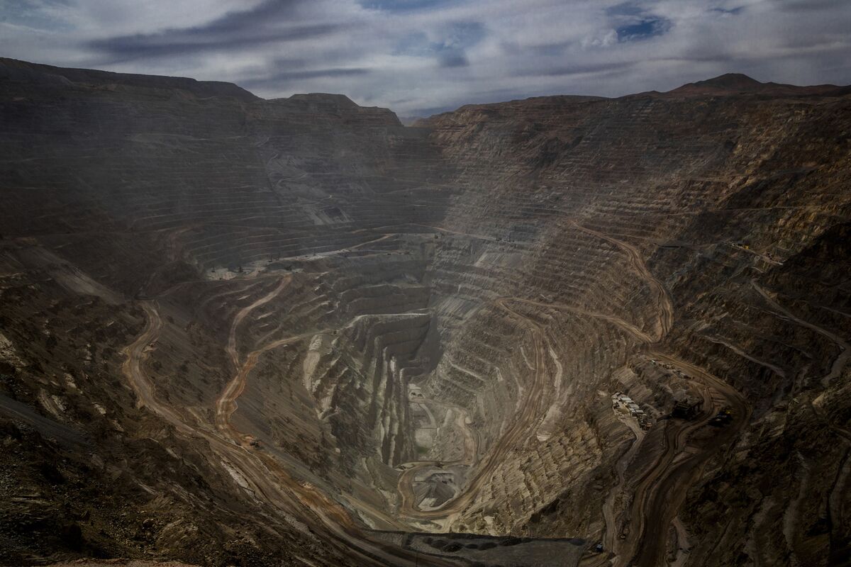 Giant Copper Mines Brace for Winter Deluge in Top Producer Chile