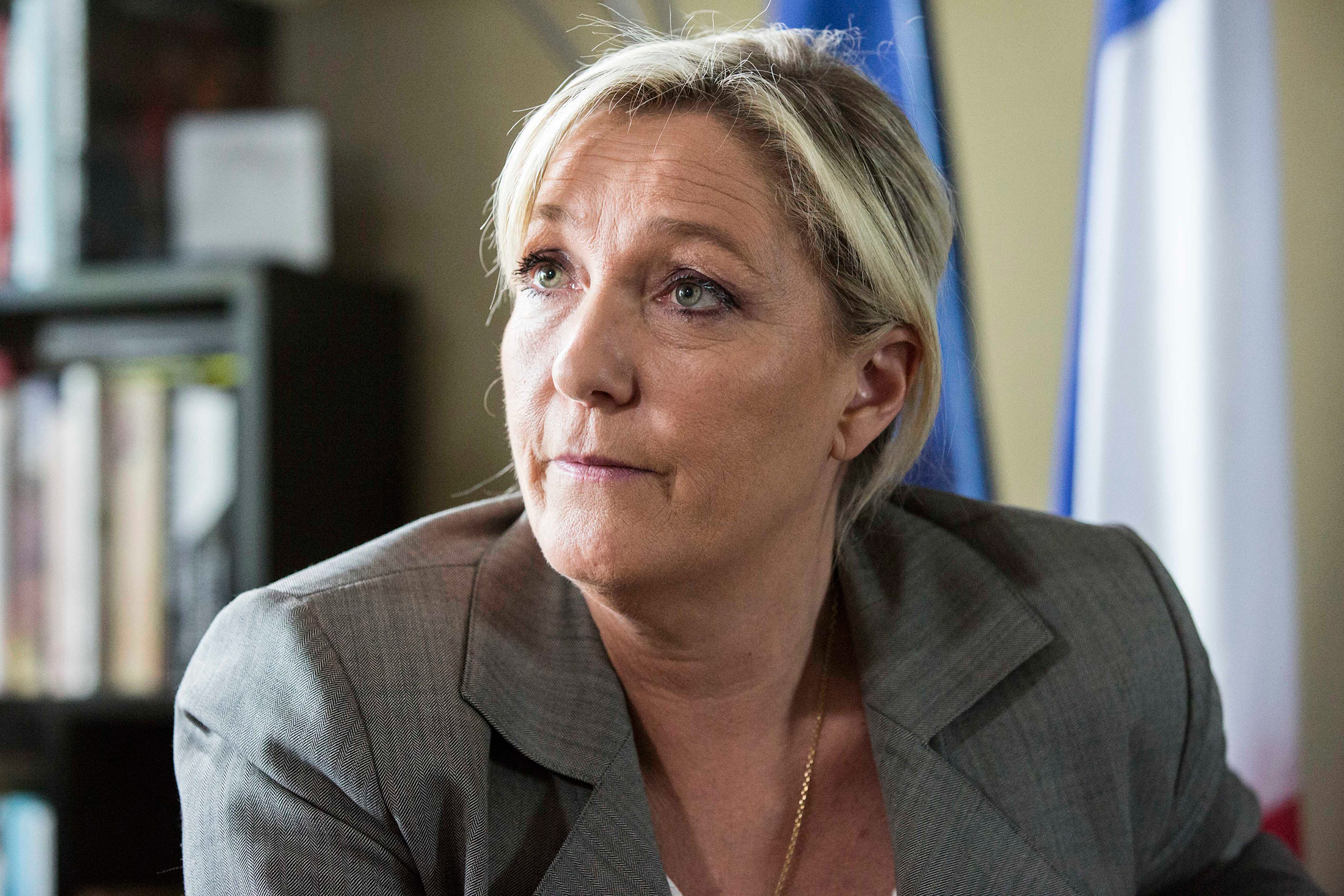 In Defeat, Le Pen May Upend French Reform Bloomberg