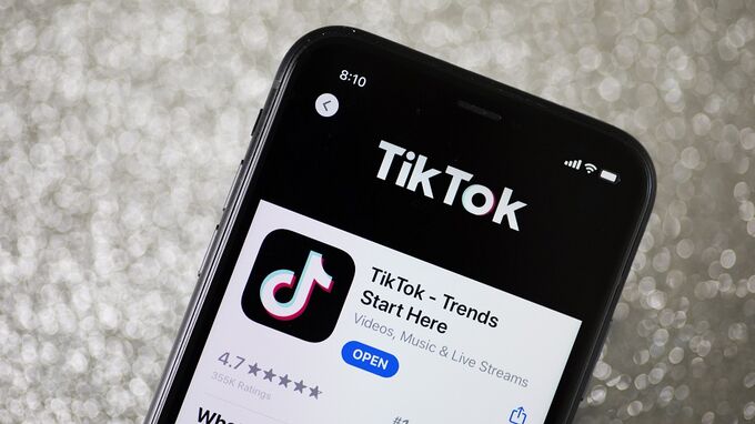 Oracle Deal For TikTok In Doubt After Trump, China Remarks - Bloomberg