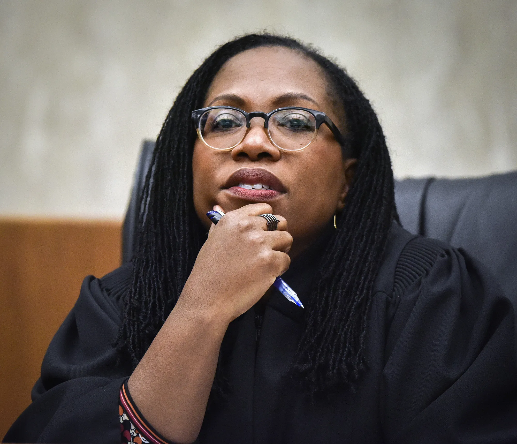 Black female supreme court justice hotsell