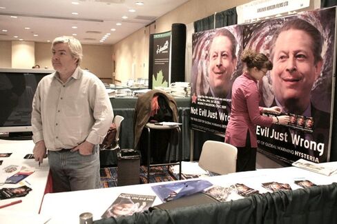 In Las Vegas, Climate Change Deniers Regroup, Vow to Keep Doubt Alive